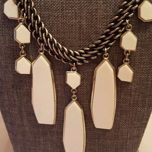 Capwell 18" silver tone white plastic beads necklace jewelry n1